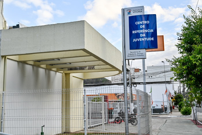 Jovens de Vitória terão oficinas, rodas de diálogo e atividades culturais gratuitas promovidas pela Prefeitura em novembro, no CRJ e na Casa da Juventude, para estimular o protagonismo e a cidadania.