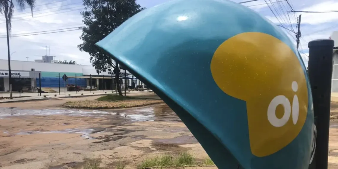 Justiça do Rio decreta a falência da Oi após quase dez anos de recuperação judicial. Empresa tem R$ 1,7 bilhão em dívidas e patrimônio esvaziado.