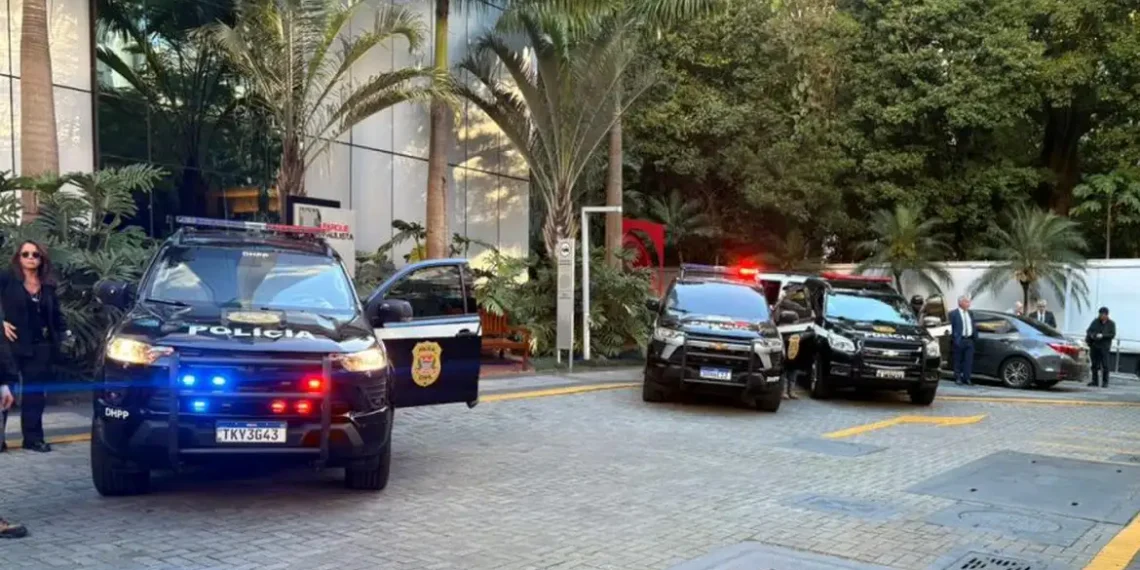 Megaoperação Poço de Lobato, coordenada pelo CIRA/SP, mira esquema bilionário de fraude fiscal no setor de combustíveis em seis estados. Justiça bloqueia mais de R$ 10 bilhões de grupo empresarial investigado
