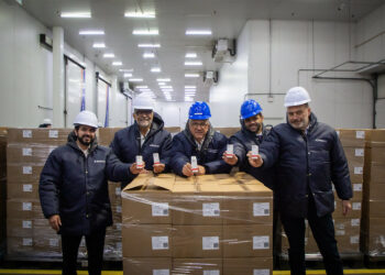 Primeiro lote de insulina glargina produzido via PDP chega ao SUS. Até dezembro, mais 4,7 milhões de unidades serão entregues, fortalecendo a produção nacional e a autonomia do sistema de saúde.