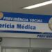 O Ministério da Previdência Social promove mutirão de perícias médicas neste fim de semana (8 e 9/11) em vários estados, totalizando mais de 3.300 atendimentos. A iniciativa visa agilizar a análise de benefícios e diminuir a fila do INSS.
