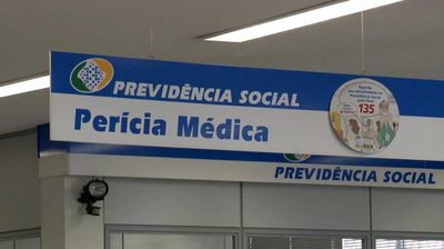 O Ministério da Previdência Social promove mutirão de perícias médicas neste fim de semana (8 e 9/11) em vários estados, totalizando mais de 3.300 atendimentos. A iniciativa visa agilizar a análise de benefícios e diminuir a fila do INSS.
