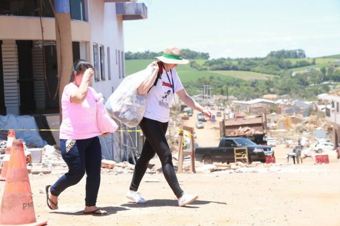 Moradores de Rio Bonito do Iguaçu e Goioxim, no Paraná, podem solicitar o saque do FGTS por calamidade a partir desta terça-feira (11). O pedido deve ser feito pelo aplicativo FGTS até fevereiro de 2026.