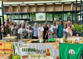 Após a Cúpula dos Povos na COP30, 18 toneladas de alimentos orgânicos são doadas a cozinhas solidárias do Pará, reforçando ações de soberania alimentar e valorização da agricultura familiar.