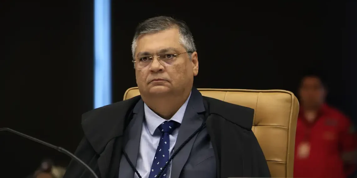 STF dá cinco dias para autoridades explicarem irregularidades no Dnocs após operação da PF que apura desvios de até R$ 22 milhões em obras financiadas por emendas.