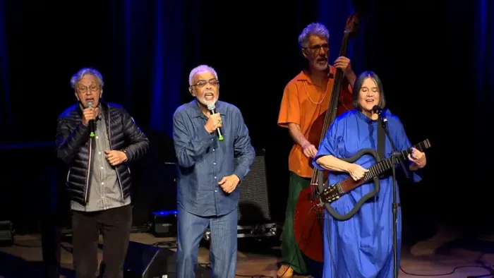 TV Brasil exibe edição especial inédita do Cena Musical em homenagem ao pianista Tenório Júnior, com participação de Gilberto Gil, Caetano Veloso e Joyce Moreno.