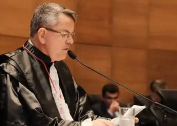 Novo presidente do TRE-RJ, Claudio de Mello Tavares, afirma que vai combater candidaturas ligadas ao crime organizado e garantir eleições livres no Rio.
