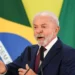 Lula descarta privatização dos Correios, defende reestruturação, parcerias e mudanças na gestão para recuperar a estatal.