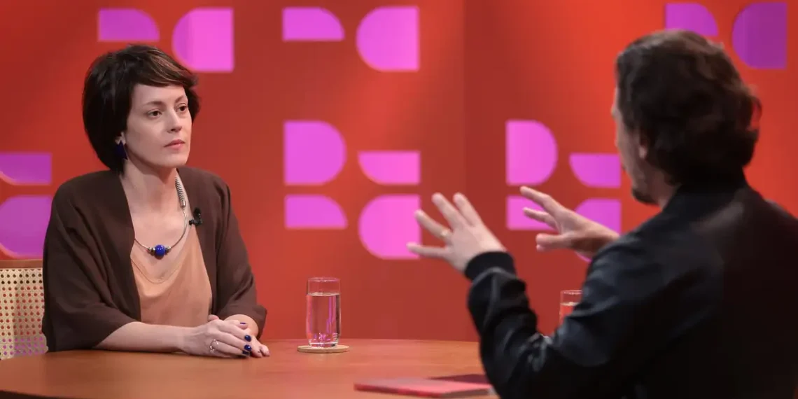 Marina Rossi, da BBC News Brasil, discute no DR com Demori o avanço da pecuária na Amazônia, a rastreabilidade da carne e os impactos ambientais do desmatamento.