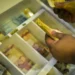 Caixa inicia pagamento do FGTS retido para trabalhadores do saque-aniversário. Medida libera R$ 7,8 bilhões para 14,1 milhões de pessoas.