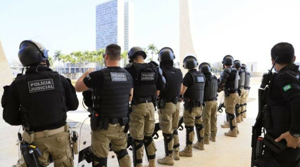 MPES e Polícia Militar deflagram a Operação Staged em Cachoeiro de Itapemirim para investigar fraude processual e suposta simulação de confronto policial.