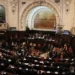 Alerj deve decidir em breve se mantém ou revoga a prisão de Rodrigo Bacellar, detido pela PF por suspeita de vazamento de informações sigilosas. Entenda o processo e o histórico de casos semelhantes.