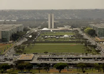 Governo federal publica calendário de feriados nacionais e pontos facultativos de 2026. Portaria define datas para órgãos da administração pública federal em todo o país.