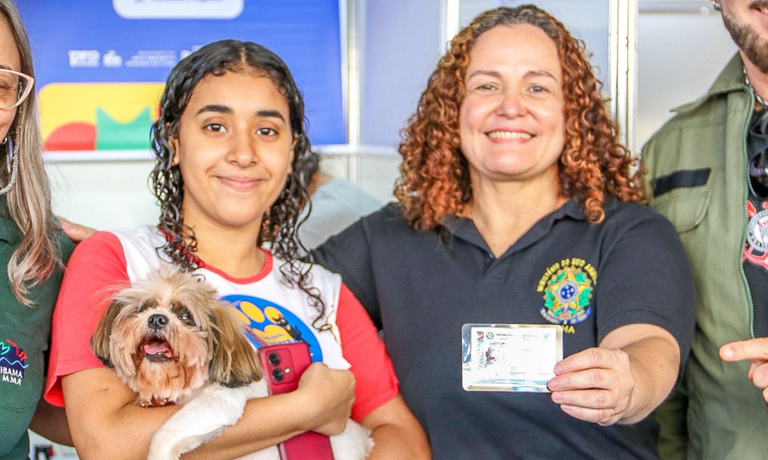 Governo do Brasil na Rua realizou ação em Heliópolis, em São Paulo, levando serviços como INSS, saúde bucal, vacinação, ID Jovem e cuidados para cães e gatos, com atendimento rápido e humanizado.