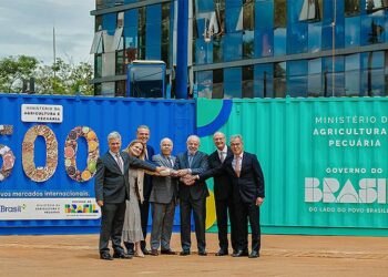 Lula celebra abertura de mais de 500 novos mercados internacionais para produtos brasileiros e inaugura nova sede da ApexBrasil em Brasília.