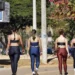 São Paulo bate recorde de temperatura em dezembro com 35,9ºC. Previsão indica calor intenso na capital, interior e litoral paulista, com chance de chuva isolada.