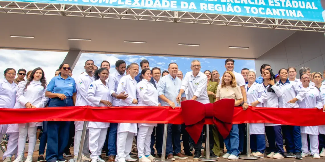 Ministro Alexandre Padilha inaugura hospital em Imperatriz (MA) e anuncia reforço de R$ 41,3 milhões por ano para custeio da média e alta complexidade do SUS no Maranhão.