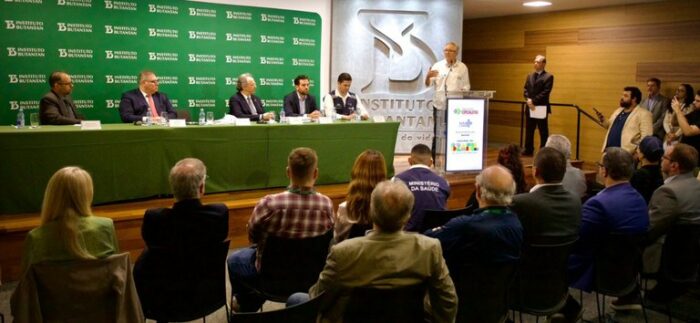 SUS adquire primeiras 3,9 milhões de doses da vacina 100% nacional contra dengue