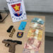 Guarda Municipal de Vitória prende homem com arma, drogas e mais de R$ 5 mil após abordagem na Segunda Ponte. Suspeito tinha passagens por tráfico e roubo.