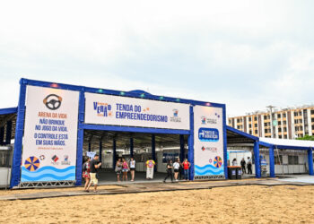 Prefeitura de Vitória divulga resultado da chamada pública que selecionou restaurantes para o Festival Sabores Capixabas na Arena Verão 2026, na praia de Camburi.