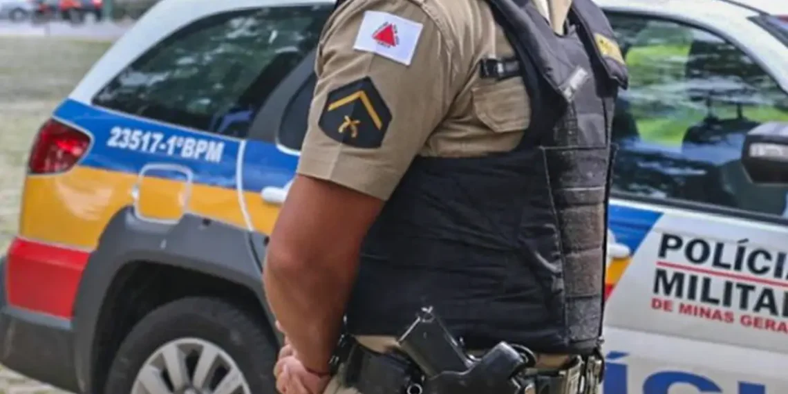 Presos fugiram de unidade em Belo Horizonte após hacker inserir alvarás de soltura falsos no sistema; Polícia Civil investiga e busca foragidos.