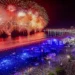 Réveillon do Rio de Janeiro contará com 13 palcos, 70 atrações, balé de drones e maior show pirotécnico da história. Festa deve reunir 5 milhões de pessoas.