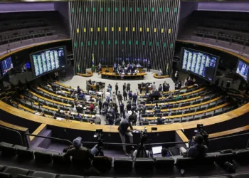 Câmara votará cassação de Zambelli, Ramagem e Glauber Braga