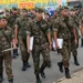 O Alistamento Militar 2026 começa em 1º de janeiro e vai até 30 de junho. O processo é obrigatório para homens e voluntário para mulheres. Saiba como se alistar, quem pode pedir isenção e quais são as próximas etapas.