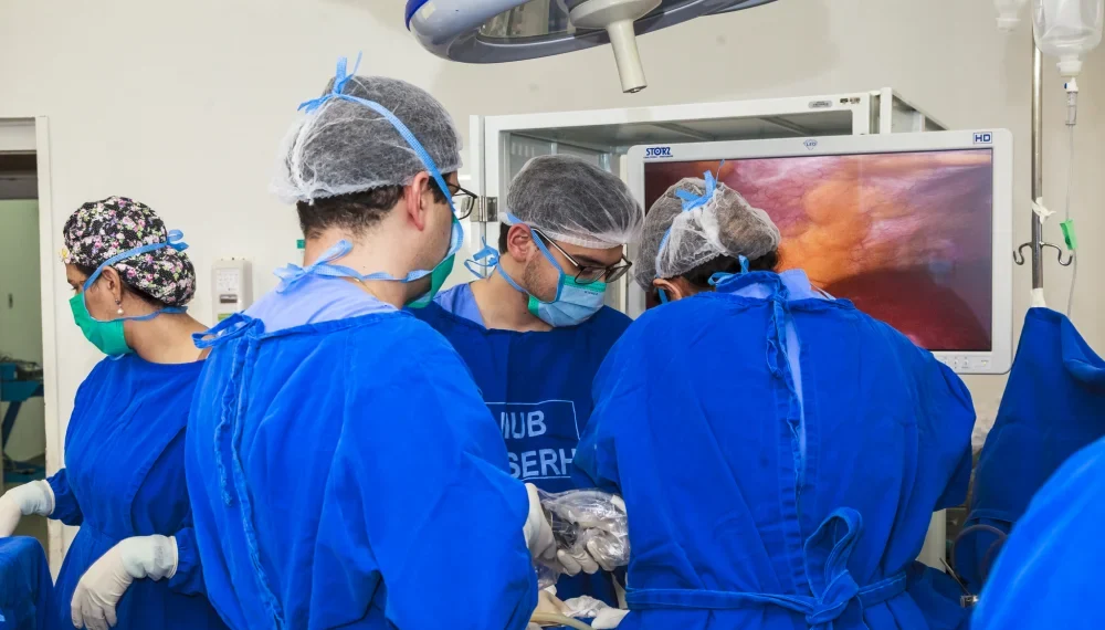 Todos os cursos de Medicina que utilizam hospitais da Ebserh foram aprovados no Enamed; 95% alcançaram conceitos 4 e 5 na avaliação nacional.