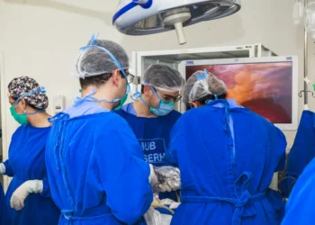Todos os cursos de Medicina que utilizam hospitais da Ebserh foram aprovados no Enamed; 95% alcançaram conceitos 4 e 5 na avaliação nacional.
