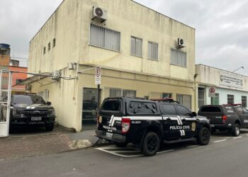 Homem de 24 anos é preso em Viana após investigação da Polícia Civil do Espírito Santo por fraude eletrônica e associação criminosa envolvendo compra fraudulenta de celulares.