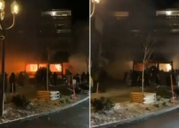 Um incêndio atingiu um bar em Crans-Montana, na Suíça, durante o Ano Novo, deixando dezenas de mortos e feridos. Autoridades investigam explosão no local e descartam terrorismo.
