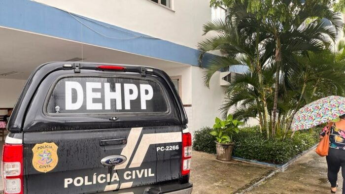 Jovem de 22 anos é preso em flagrante suspeito de matar homem de 60 anos a facadas após discussão no bairro Vila Nova de Colares, na Serra.