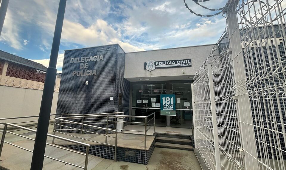 Polícia Civil do Espírito Santo prendeu um homem de 22 anos suspeito de homicídio qualificado contra o próprio irmão durante a Operação Esaú, em Muniz Freire.