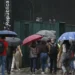 Chuvas intensas provocam a 13ª morte no estado de São Paulo. Idoso morreu arrastado por enxurrada na zona Norte da capital; Defesa Civil mantém alerta.