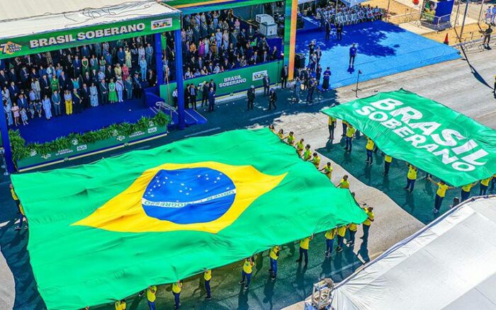 Ministro Sidônio Palmeira avalia que 2026 será decisivo para consolidar um projeto de país menos desigual, após avanços sociais, econômicos e democráticos em 2025.
