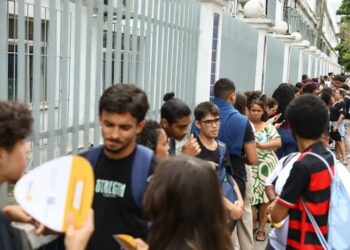 Inscrições para o Prouni 2026 começam nesta segunda (26) e oferecem mais de 590 mil bolsas integrais e parciais em cursos presenciais e EAD.