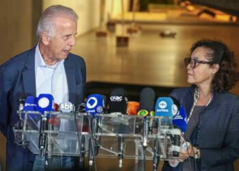 Brasil condena ataque dos Estados Unidos à Venezuela, participa de reunião do Conselho de Segurança da ONU e articula posição conjunta com países da Celac sobre a crise no país vizinho.