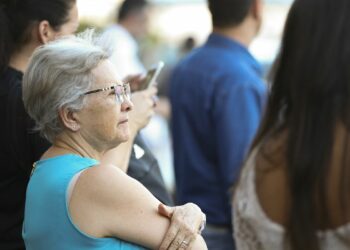 Aposentadoria em 2026 terá novas regras de transição. Entenda as mudanças na pontuação, idade mínima e como simular o benefício pelo Meu INSS.