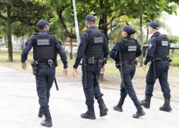 Novos guardas municipais de Vitória completam um mês de atuação nas ruas, reforçando a segurança pública, o trânsito e as ações preventivas na capital.