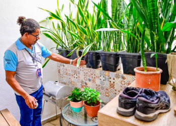 Com a chegada do verão, Prefeitura de Vitória reforça ações de combate à dengue e alerta população para eliminação de focos do mosquito Aedes aegypti.