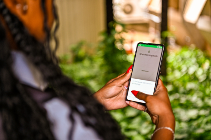Vitória registra queda de 78% nos roubos de celulares entre 2018 e 2025, segundo o Observatório de Segurança Pública, com atuação da Guarda Municipal.
