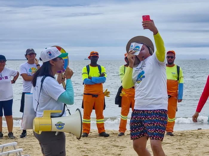 A campanha Praia Limpa realiza ações de educação ambiental neste fim de semana em Vitória, com atividades na Ilha do Boi e na Praia de Camburi.