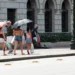 Previsão do tempo em São Paulo indica calor intenso, com temperaturas que podem chegar a 36 °C no domingo, além de pancadas de chuva isoladas e baixa umidade do ar.