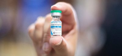 Ministério da Saúde envia mais 100 unidades de fomepizol à Bahia após novos casos de intoxicação por metanol. Estado reforça estoque e amplia capacidade de tratamento.