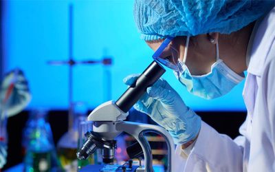 Projetos sobre tratamento do zumbido no ouvido e gestão em saúde são premiados pela Ebserh em programas de iniciação científica e tecnológica realizados em hospitais universitários.