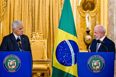Durante visita ao Panamá, Lula defende integração da América Latina e do Caribe, reforça acordos comerciais e destaca soberania do Canal do Panamá.