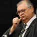 Flávio Dino proíbe novas leis que criem penduricalhos acima do teto constitucional e reforça regras de transparência no serviço público.