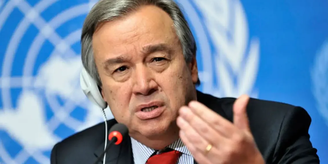 António Guterres pede cessar-fogo imediato no Oriente Médio após novos ataques e alerta que a escalada militar ameaça a paz e a segurança internacionais.