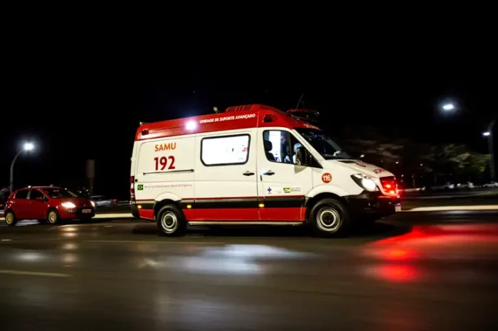 Trabalhador de 26 anos morre após sofrer choque elétrico em canteiro de obras no Aeroporto Internacional de Guarulhos. Caso é investigado pela polícia.